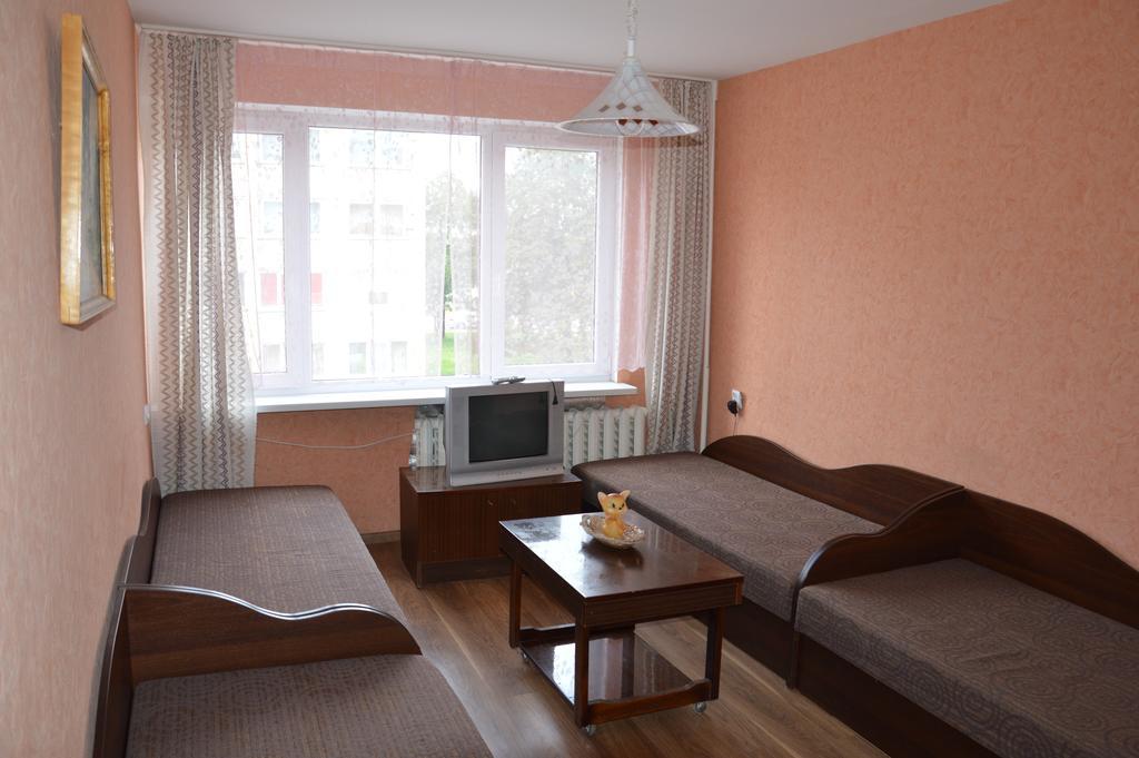 Chernobyl Type Rooms In A Block Flat House Siauliai  Room photo
